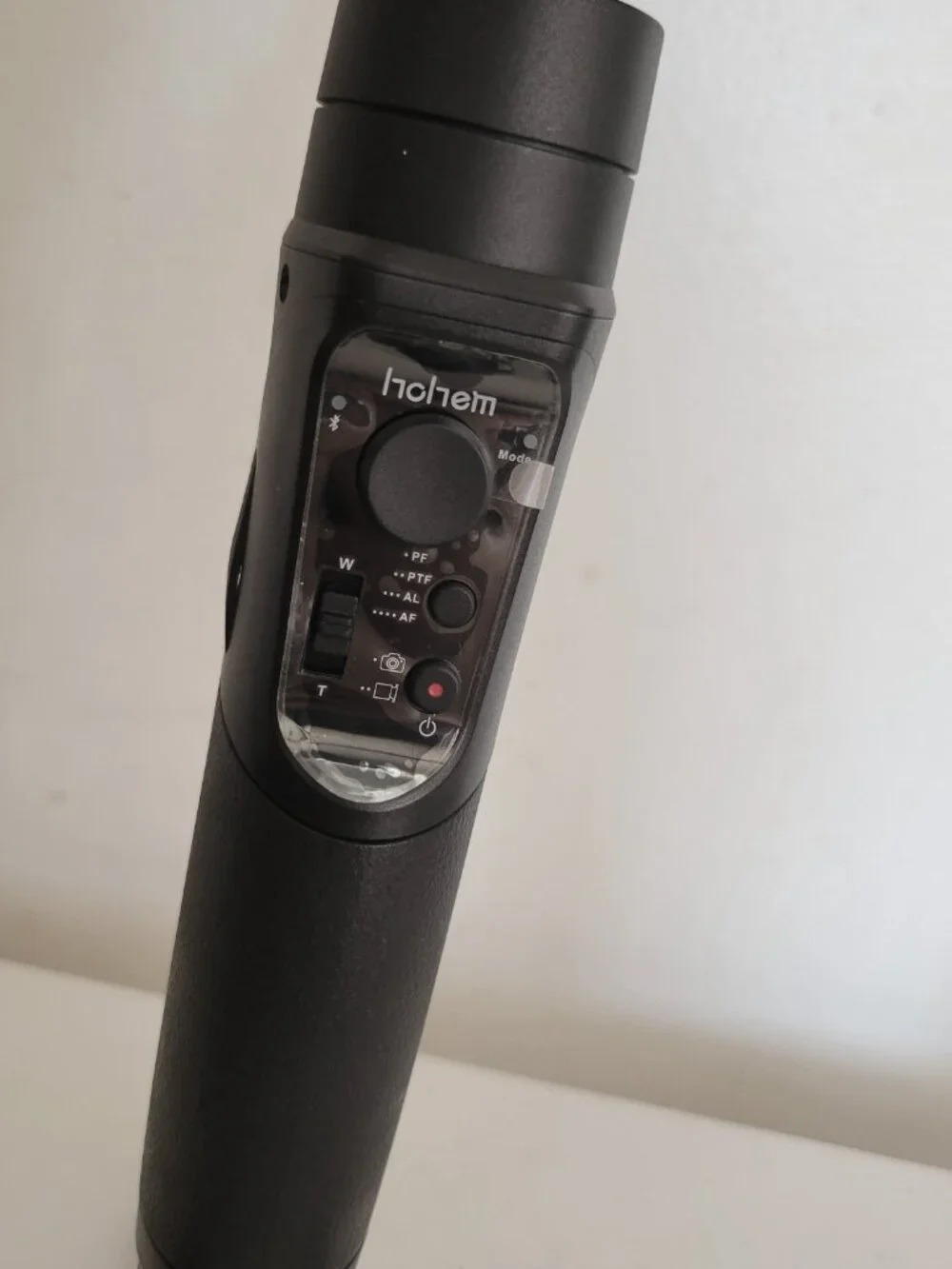 Hohem iSteady 3-Axis Gimbal Stabilizer For Vlogging